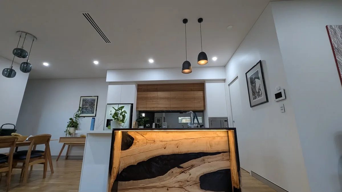 Feature kitchen lighting